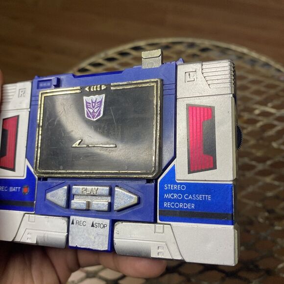 Transformers G1 Original Vintage Takara 1983 Soundwave Cassette Player - Picture 2 of 11